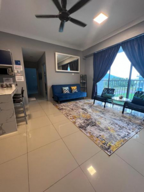 Casahome by Irdina Meru- 8pax -10pax